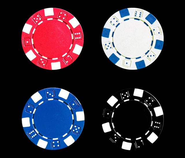 Reading Opponents: The Art of Poker Tells and Bluffing